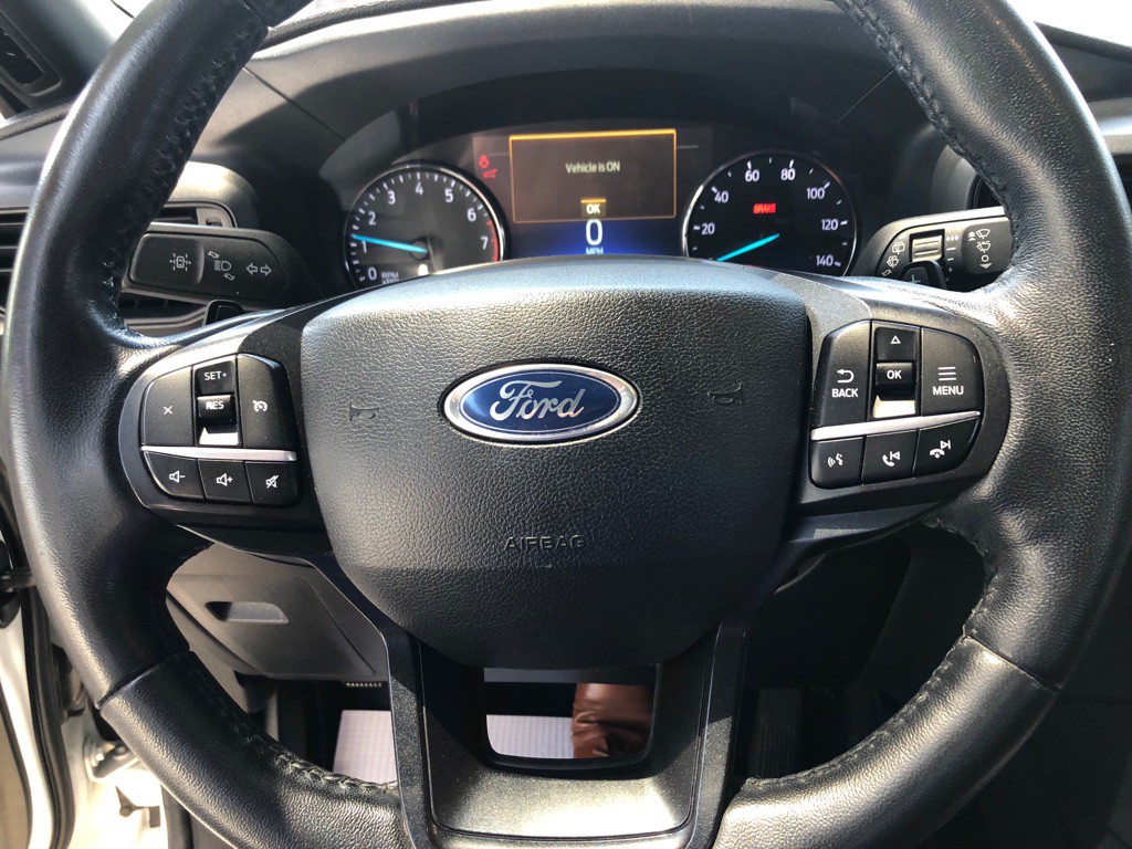 2020 Ford Explorer Image 16