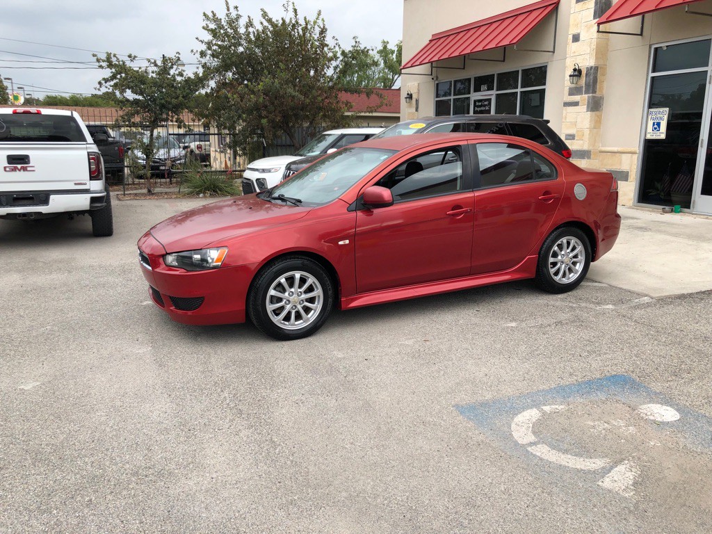 2013 Mitsubishi Lancer Image 13