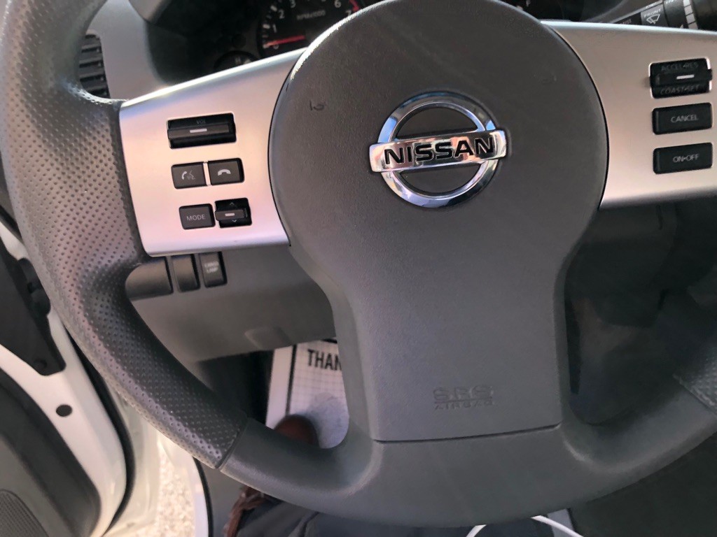 2017 Nissan Frontier Image 11