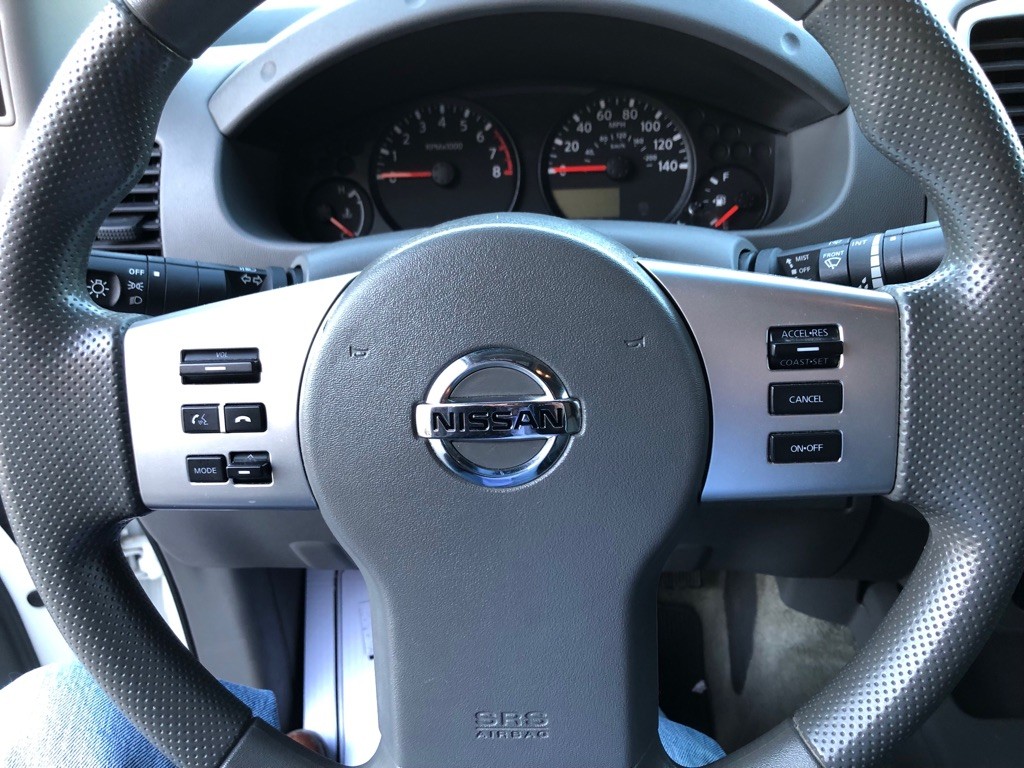 2017 Nissan Frontier Image 26