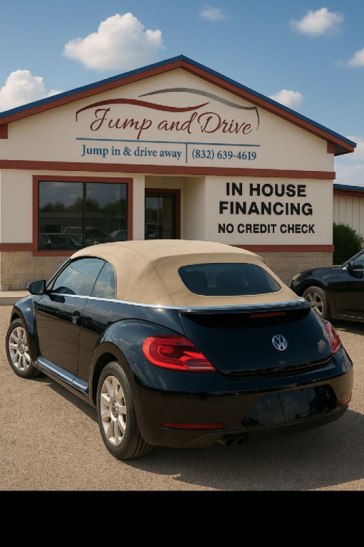 2014 Volkswagen Beetle Image 4
