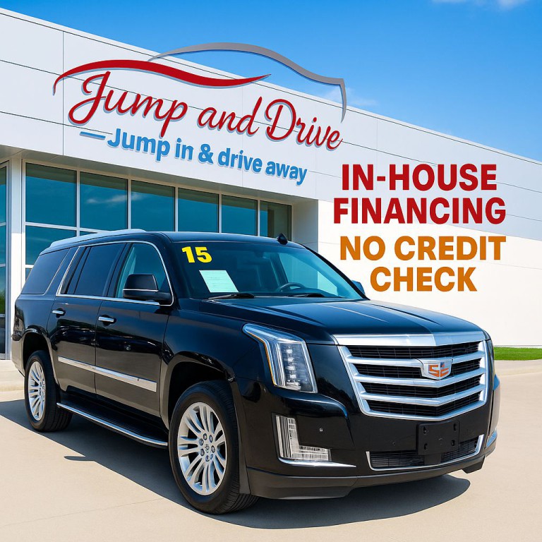 2015 Cadillac Escalade Image 2