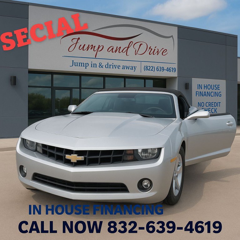 2011 Chevrolet Camaro Image 1