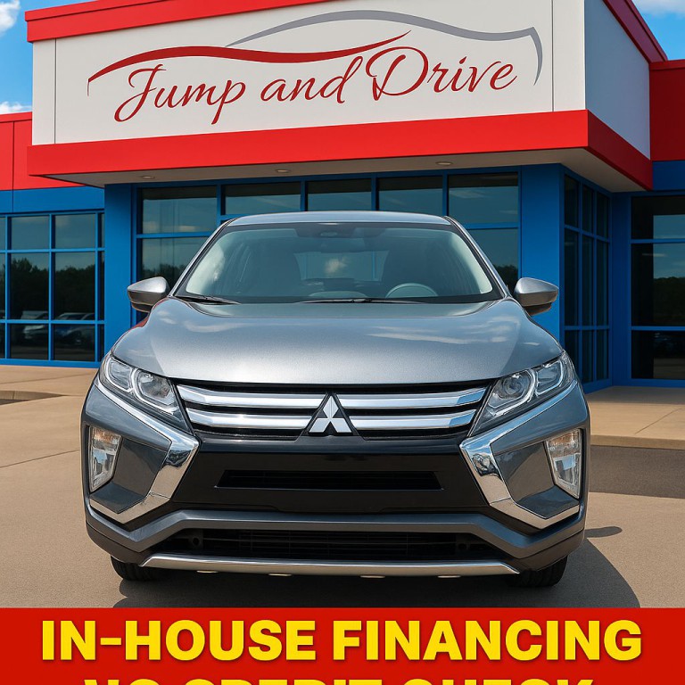 2018 Mitsubishi Eclipse Image 1