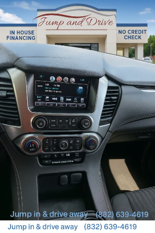 2017 Chevrolet Suburban Image 16