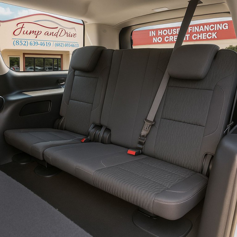 2017 Chevrolet Suburban Image 19