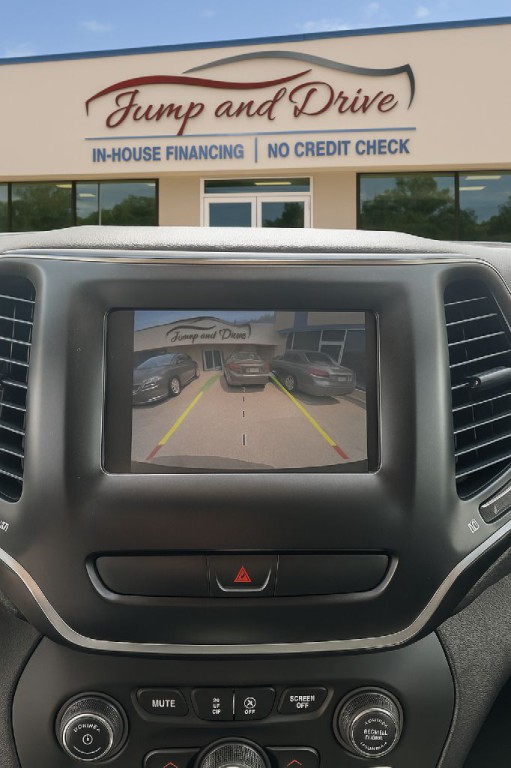 2019 Jeep Cherokee Image 11