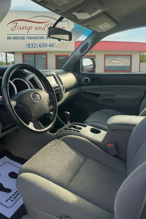 2010 Toyota Tacoma Image 5