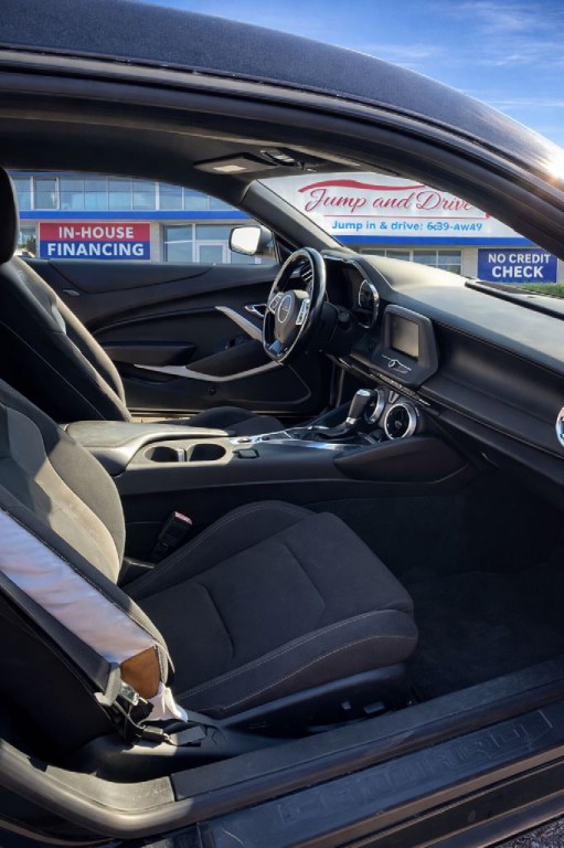 2016 Chevrolet Camaro Image 7