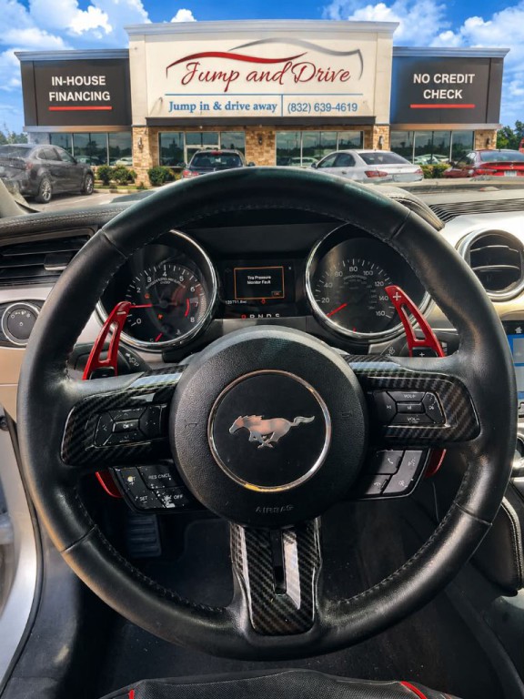 2016 Ford Mustang Image 8