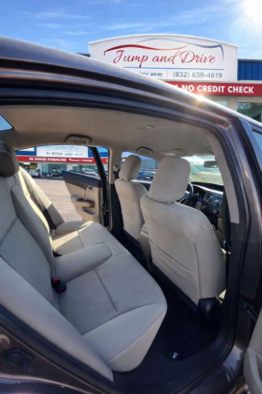 2015 Honda Civic Image 8