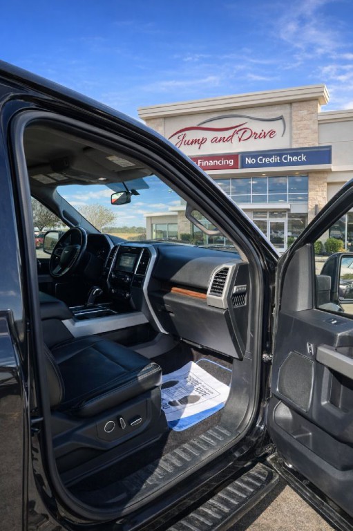 2017 Ford F-150 Image 8