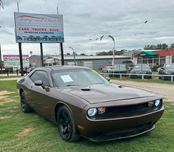 2013 Dodge Challenger Image 3