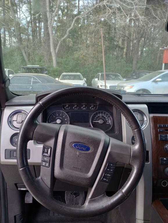 2012 Ford F-150 Image 4