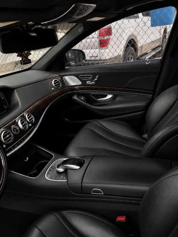 2015 Mercedes-Benz S-Class Image 17