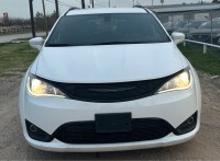 Image for 2020 Chrysler Pacifica Touring L Plus ID: 7012237