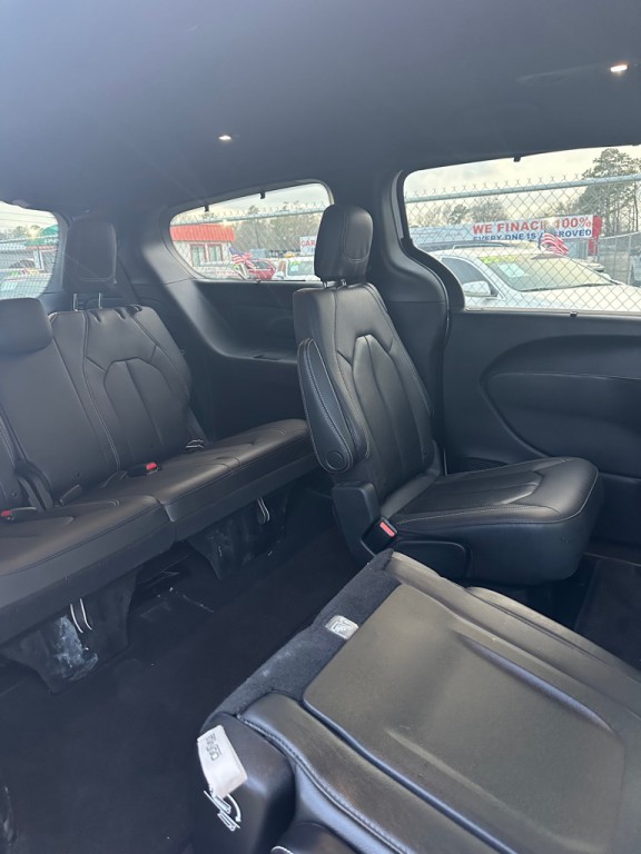 2020 Chrysler Pacifica Image 10