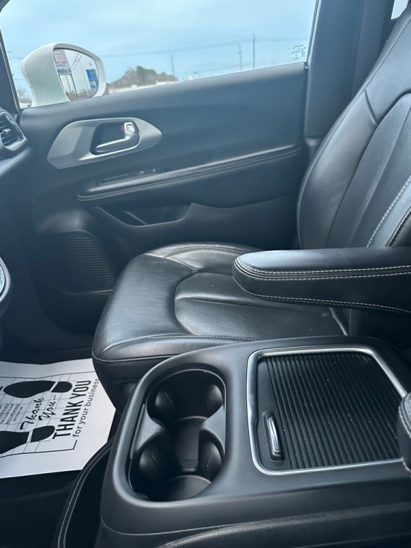 2020 Chrysler Pacifica Image 23