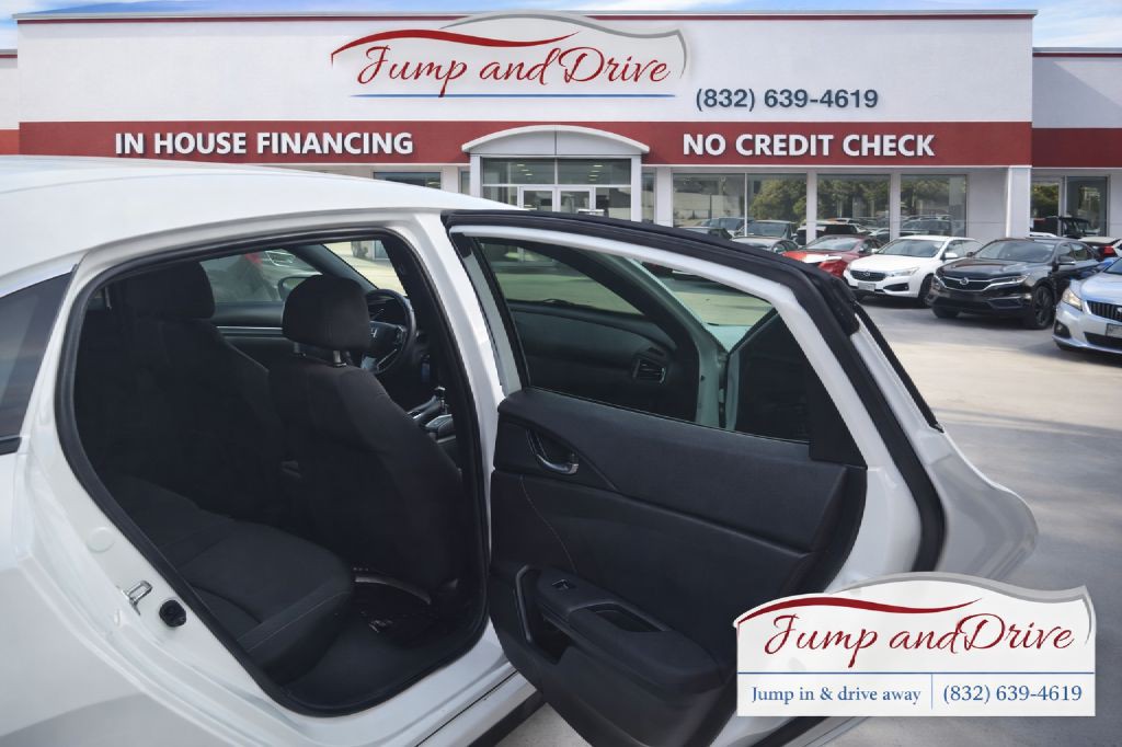 2019 Honda Civic Image 17