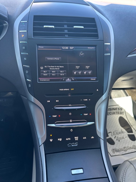 2013 Lincoln MKZ Image 13