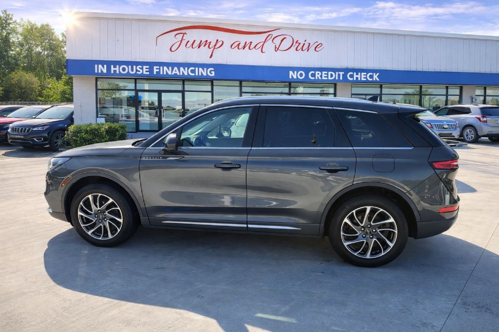 2020 Lincoln Corsair Image 2