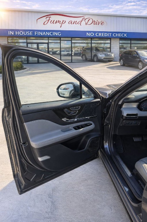 2020 Lincoln Corsair Image 12