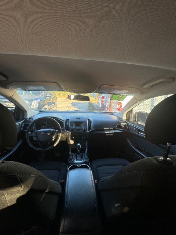 2018 Ford Edge Image 8