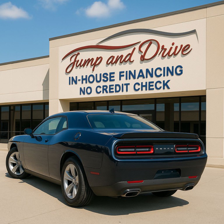 2016 Dodge Challenger Image 4