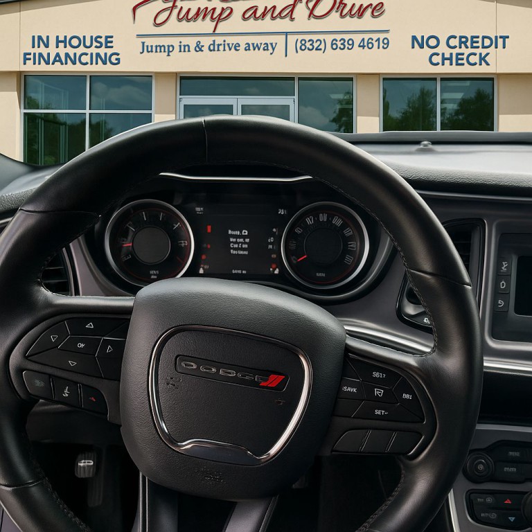 2016 Dodge Challenger Image 8