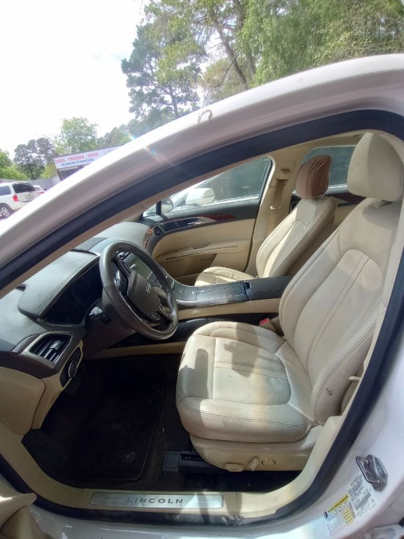 2013 Lincoln MKZ Image 6