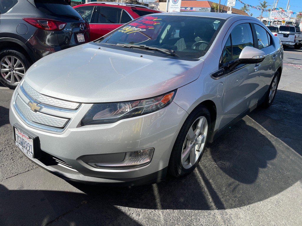 2014 Chevrolet Volt Image 1