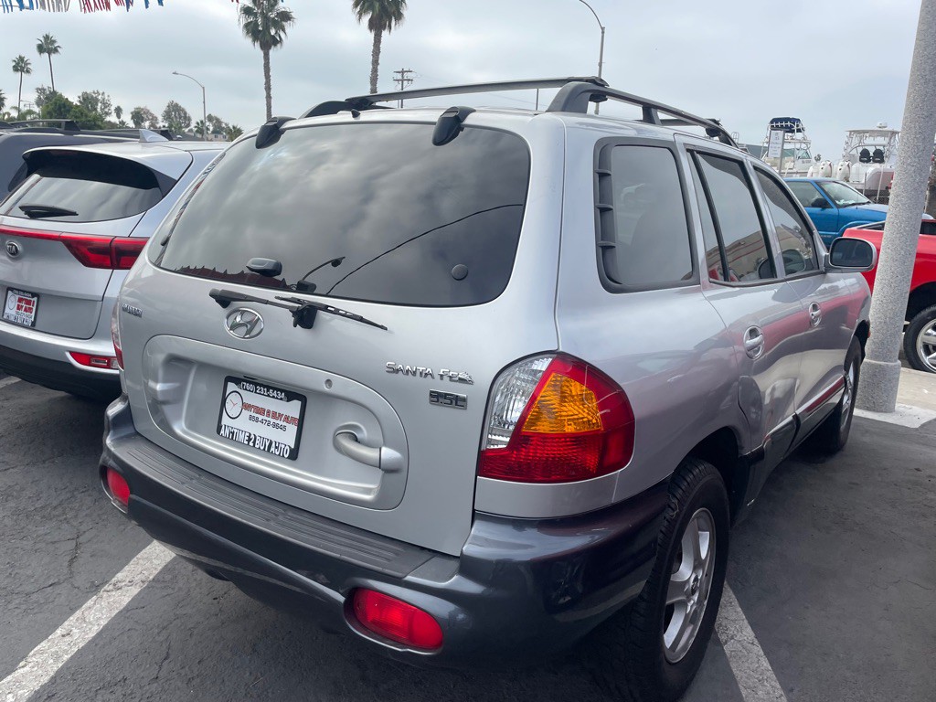 2004 Hyundai Santa Fe Image 9