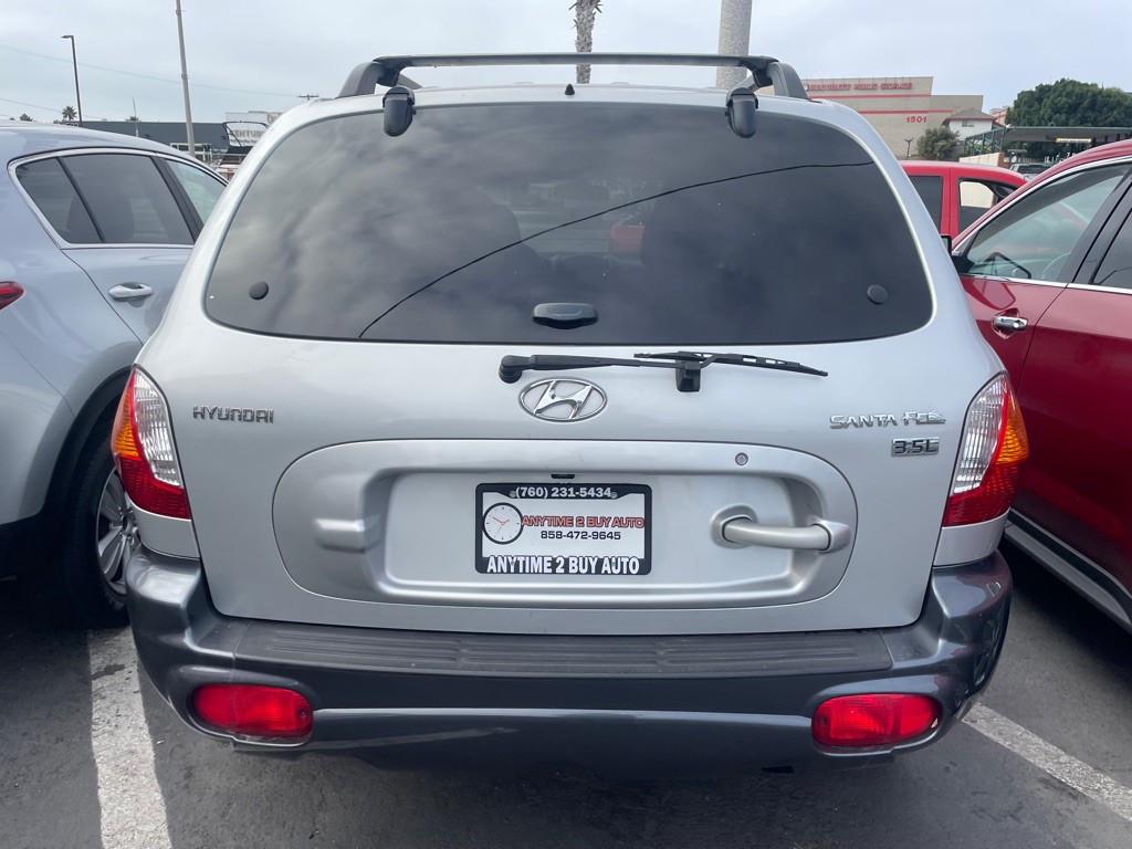 2004 Hyundai Santa Fe Image 10