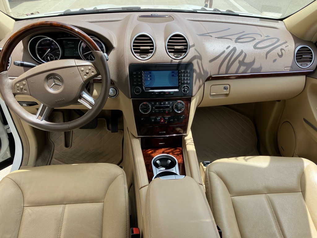 2007 Mercedes-Benz GL-Class Image 2