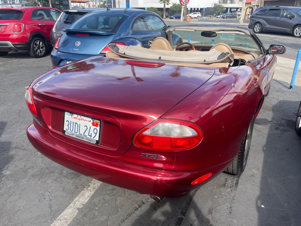 1997 Jaguar XK-Series Image 13