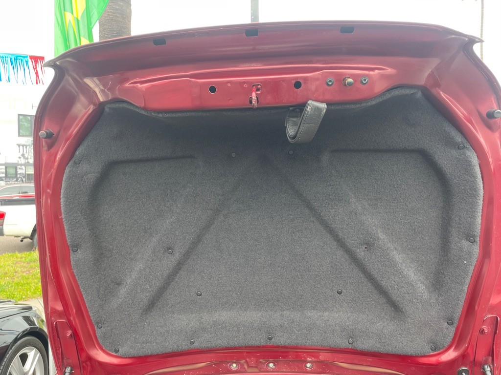 1997 Jaguar XK-Series Image 31