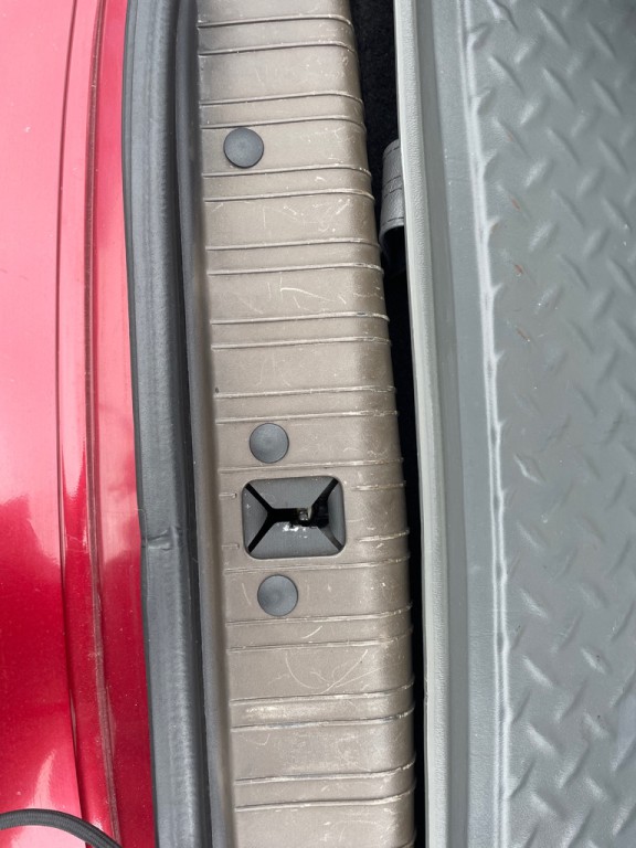 1997 Jaguar XK-Series Image 34