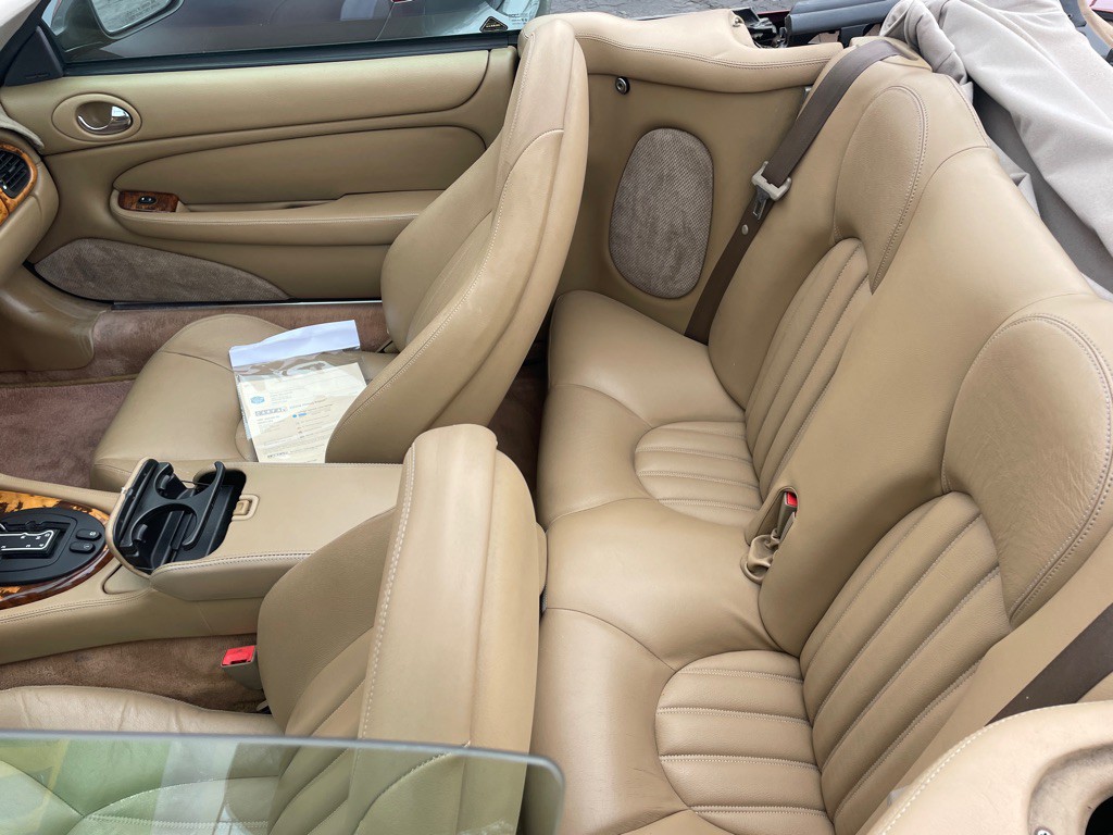 1997 Jaguar XK-Series Image 51