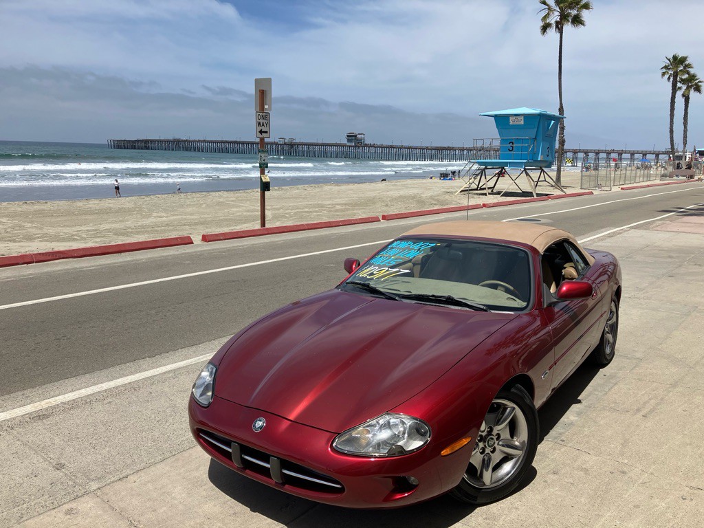 1997 Jaguar XK-Series Image 2