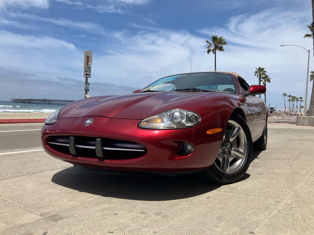 1997 Jaguar XK-Series Image 3