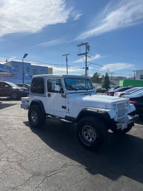 1992 Jeep Wrangler Image 5