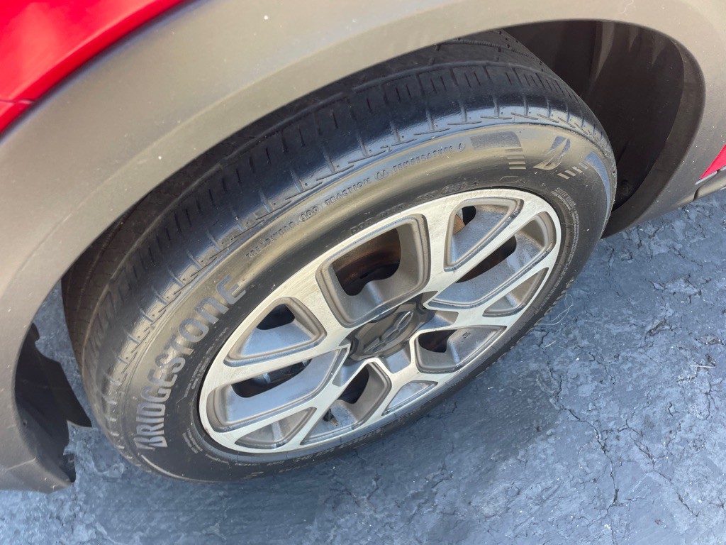 2016 FIAT 500 Image 14