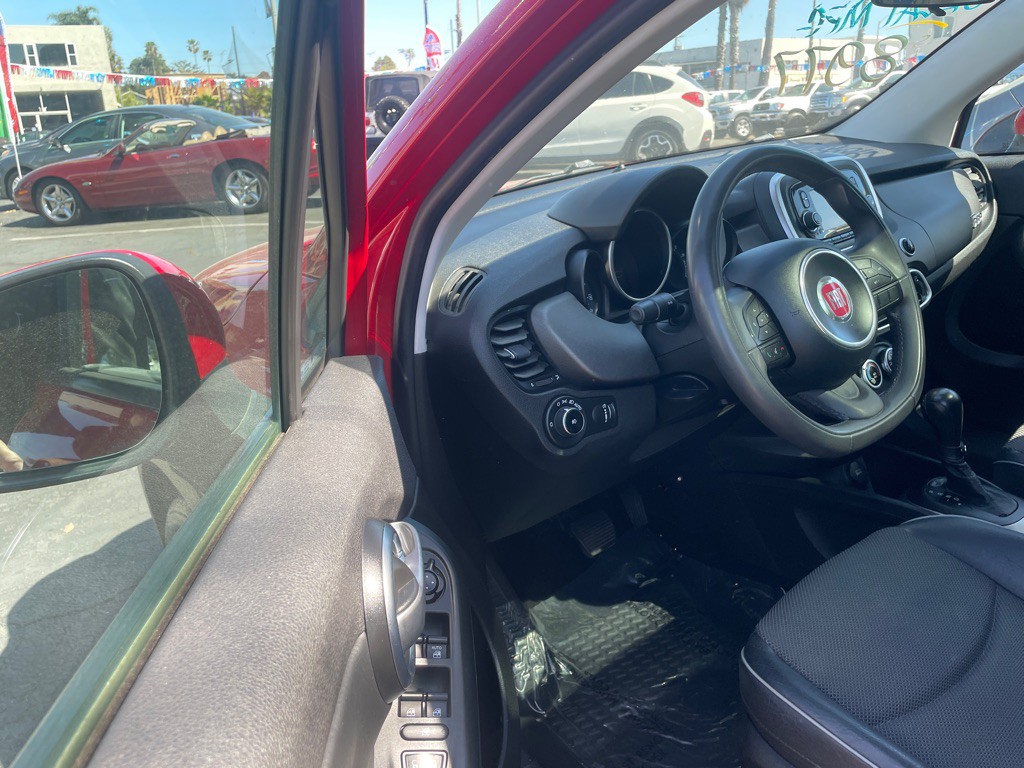 2016 FIAT 500 Image 15