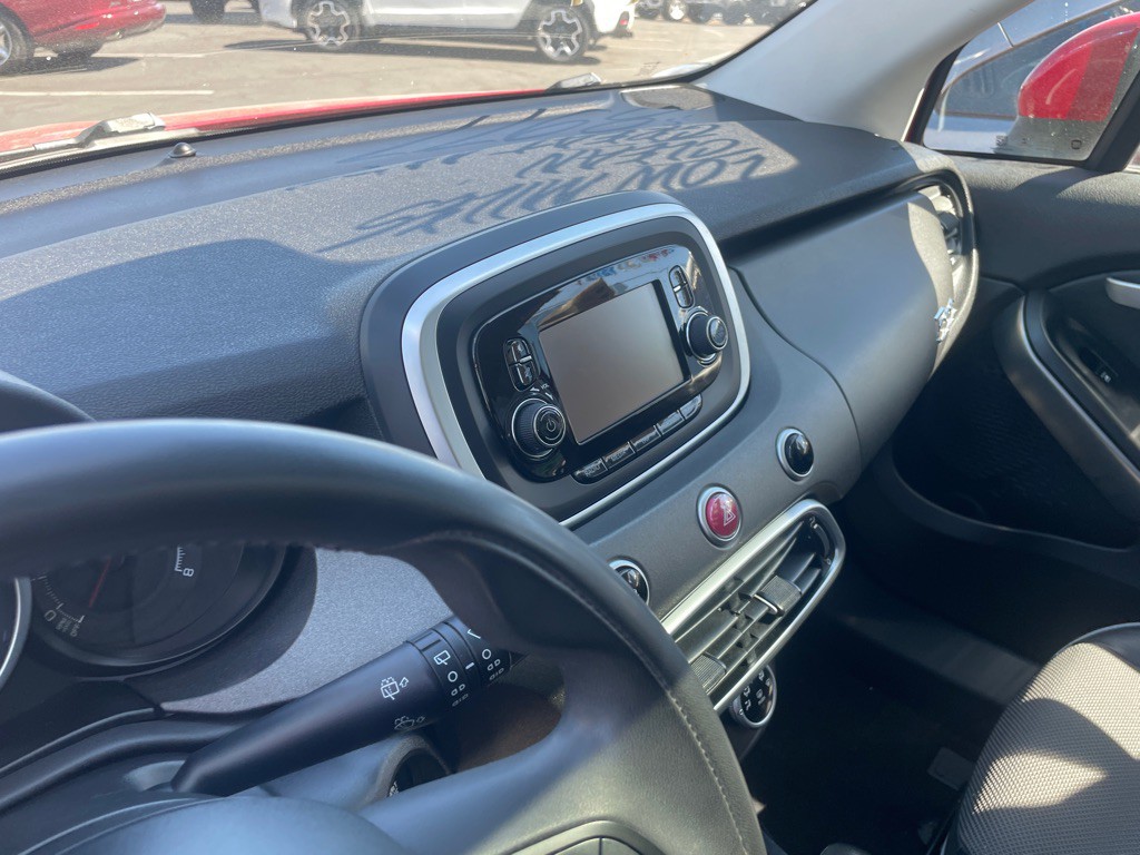 2016 FIAT 500 Image 19