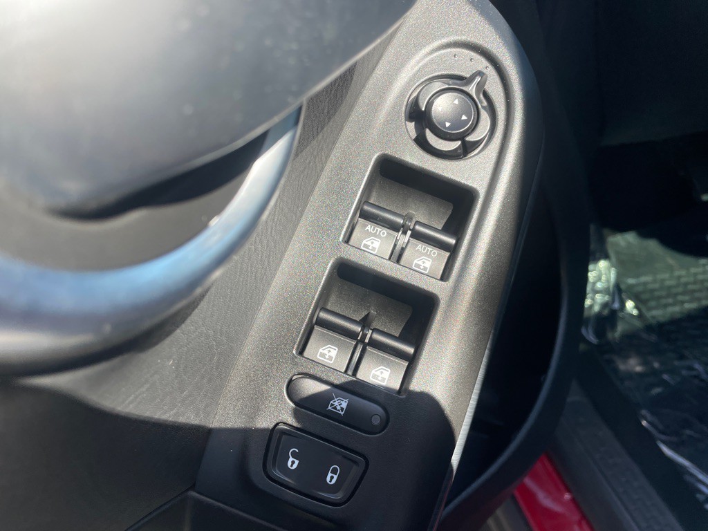 2016 FIAT 500 Image 27