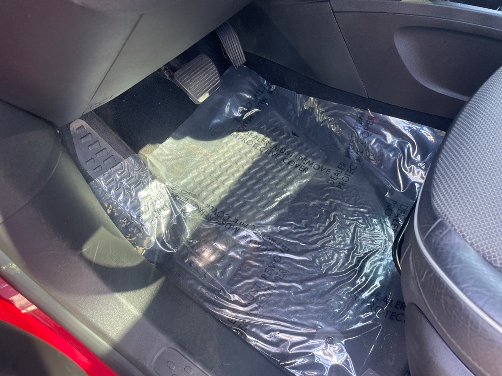 2016 FIAT 500 Image 28