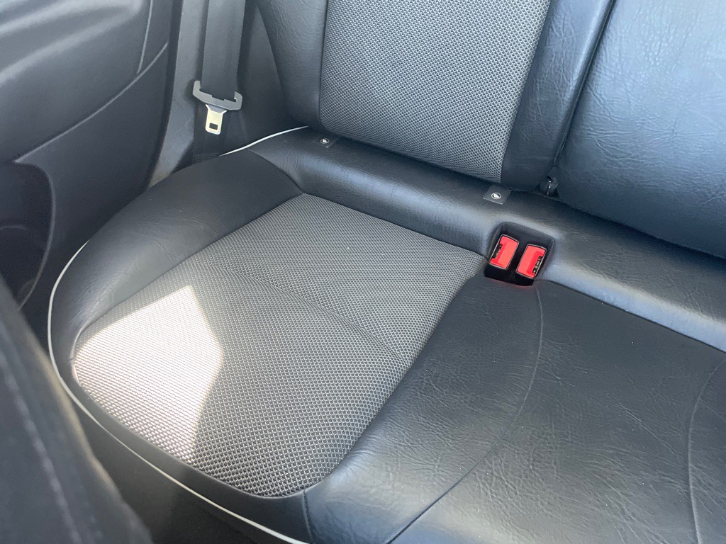 2016 FIAT 500 Image 30