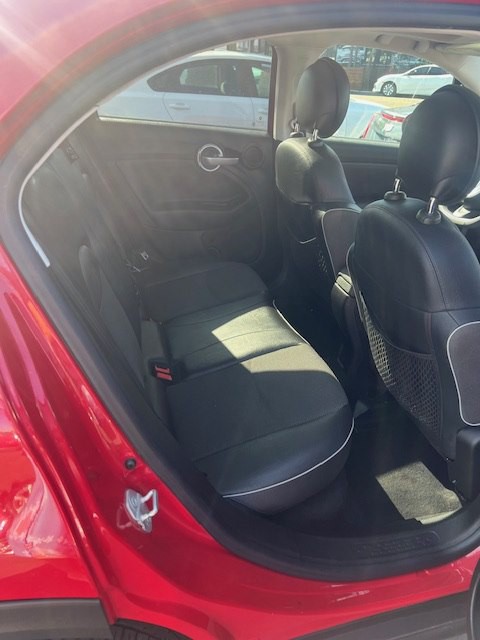 2016 FIAT 500 Image 8