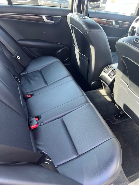 2012 Mercedes-Benz C-Class Image 5