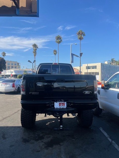 2002 Ford F-250 Image 4